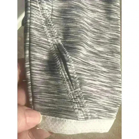 Zero‎ Restriction Golf/Running Shirt - Picture 5 of 5